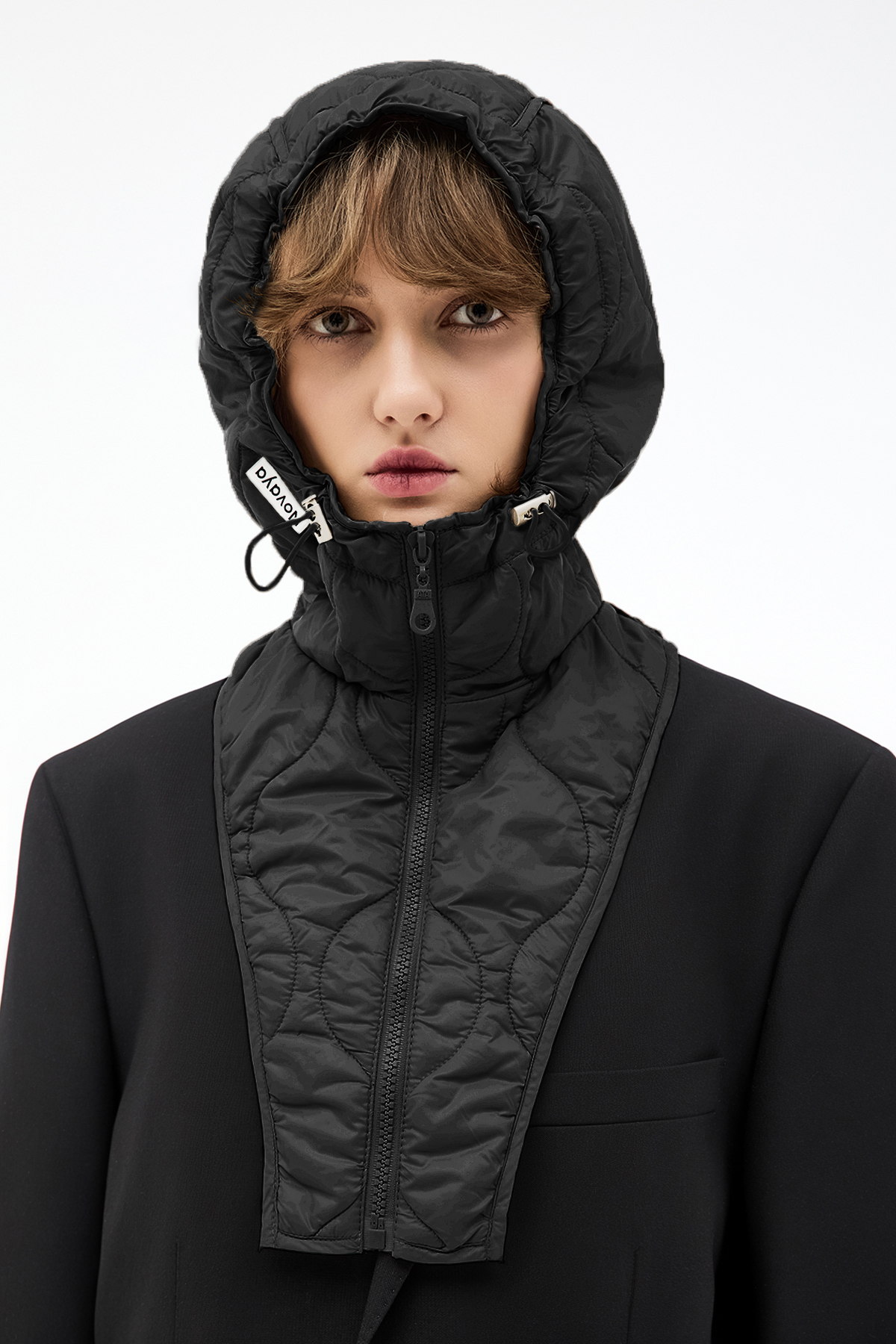 Stitched hood: черный